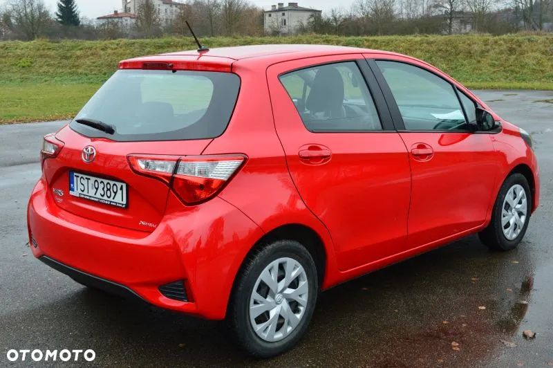 Toyota Yaris 1.0 VVT-i Comfort mit Design-Paket - 2