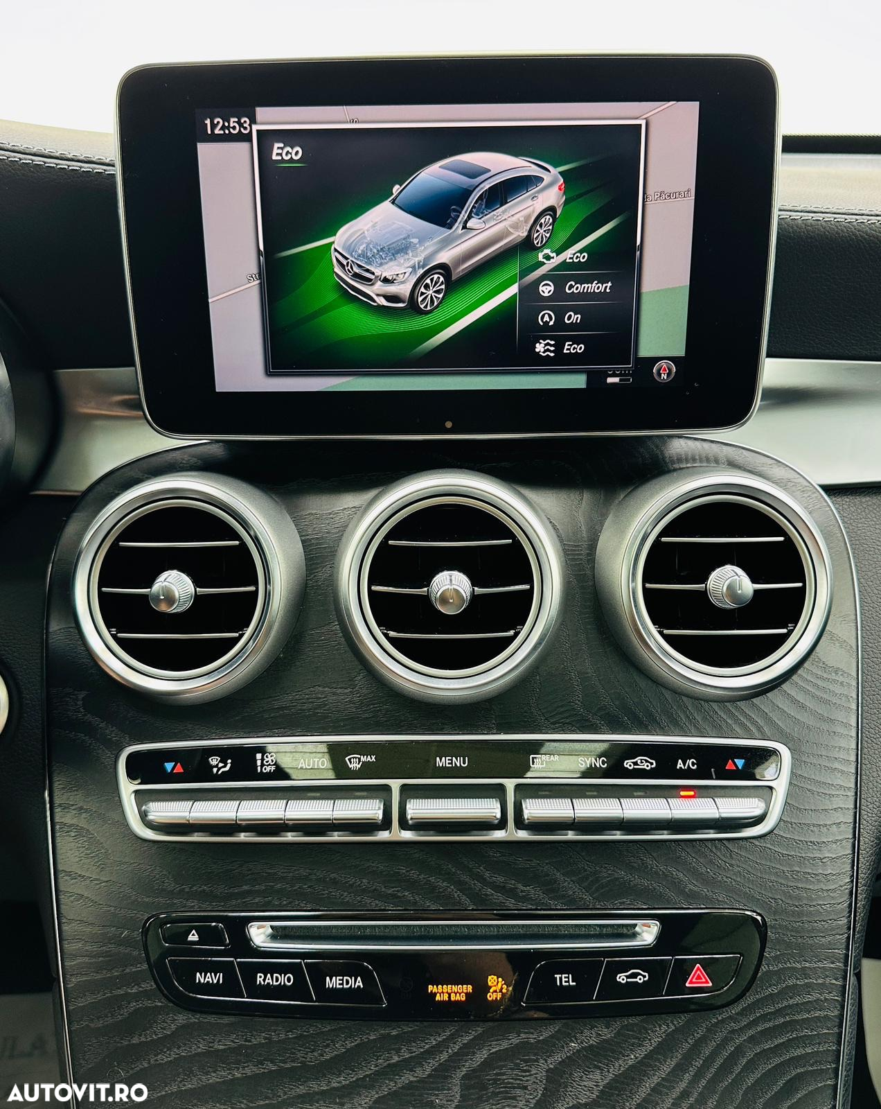 Mercedes-Benz GLC - 39