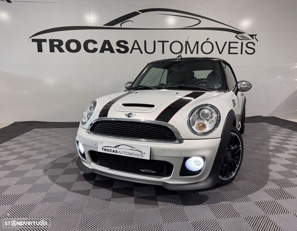 MINI 3 Portas John Cooper Works 153g - 49