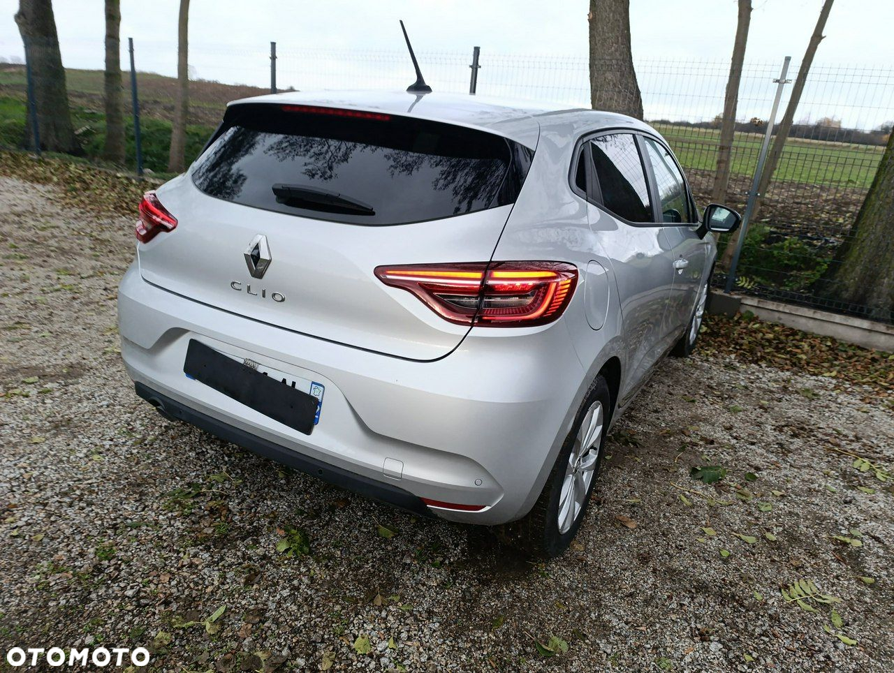 Renault Clio - 12