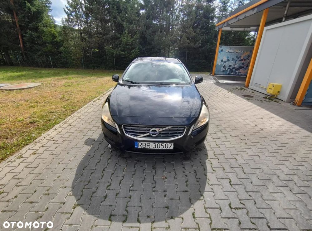 Volvo V60 D2 - 3