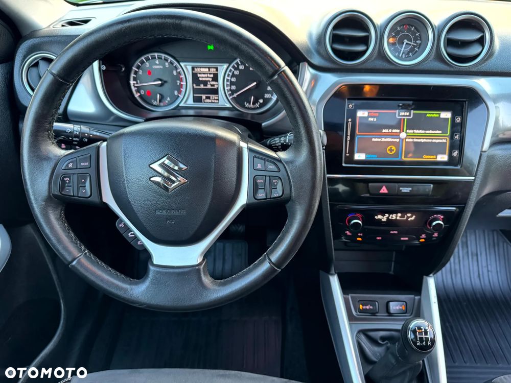 Suzuki Vitara 1.6 XLED SUN 4WD - 11