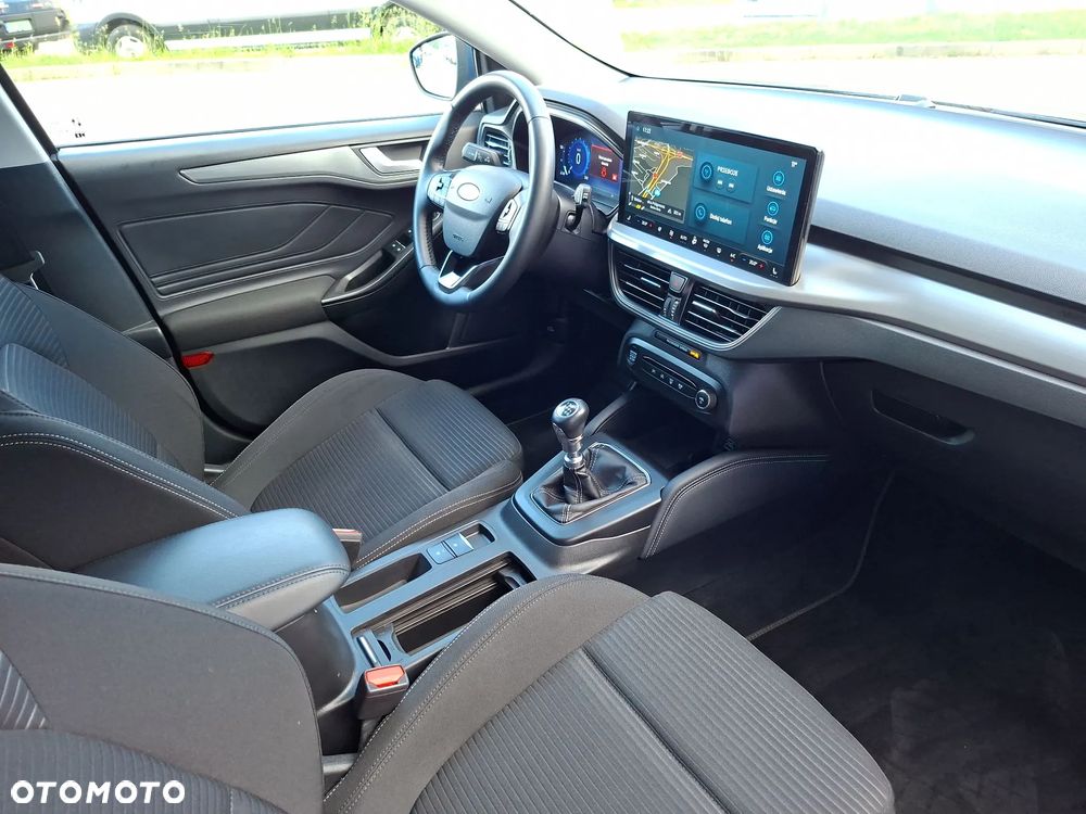 Ford Focus 1.0 EcoBoost mHEV Titanium X - 37