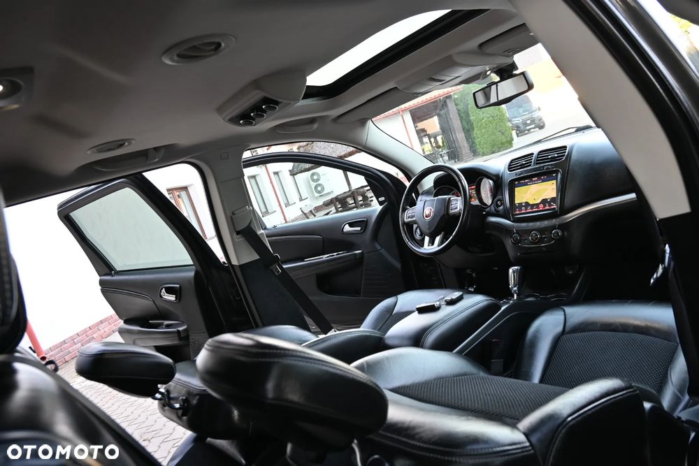 Fiat Freemont 2.0 Multijet 16V DPF Automatik Allrad Cross - 23