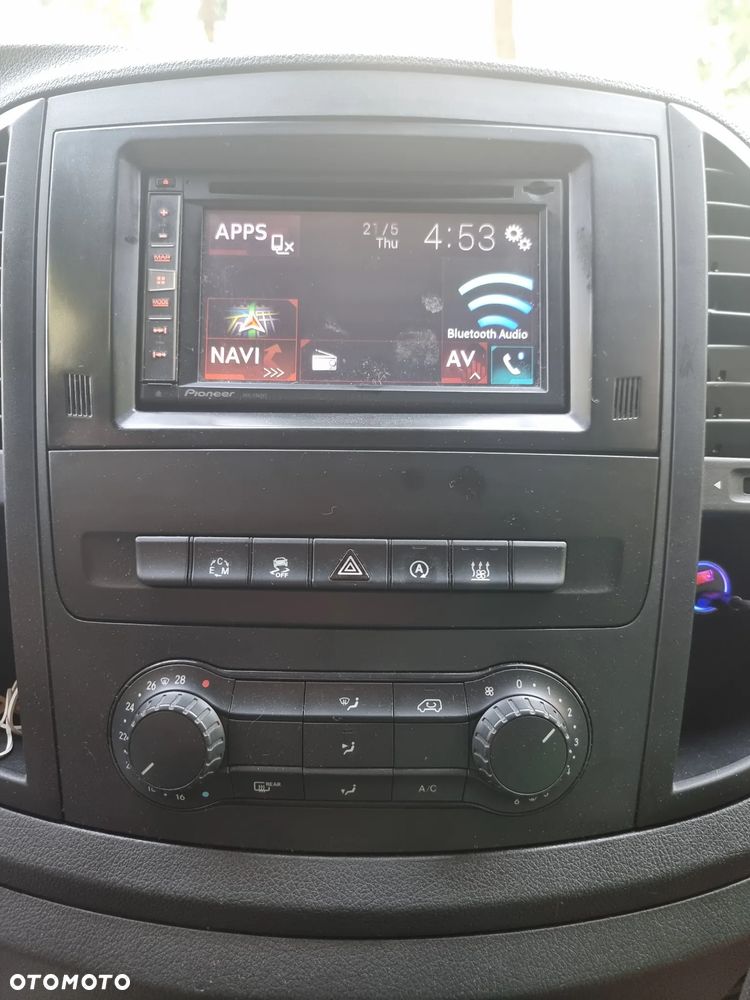 Mercedes-Benz VITO - 10