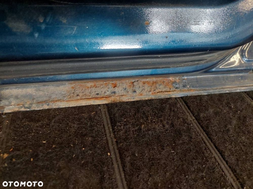 DRZWI KOMPLETNE PRAWY PRZÓD CHRYSLER GRAND VOYAGER IV PB7 QB7 - 7