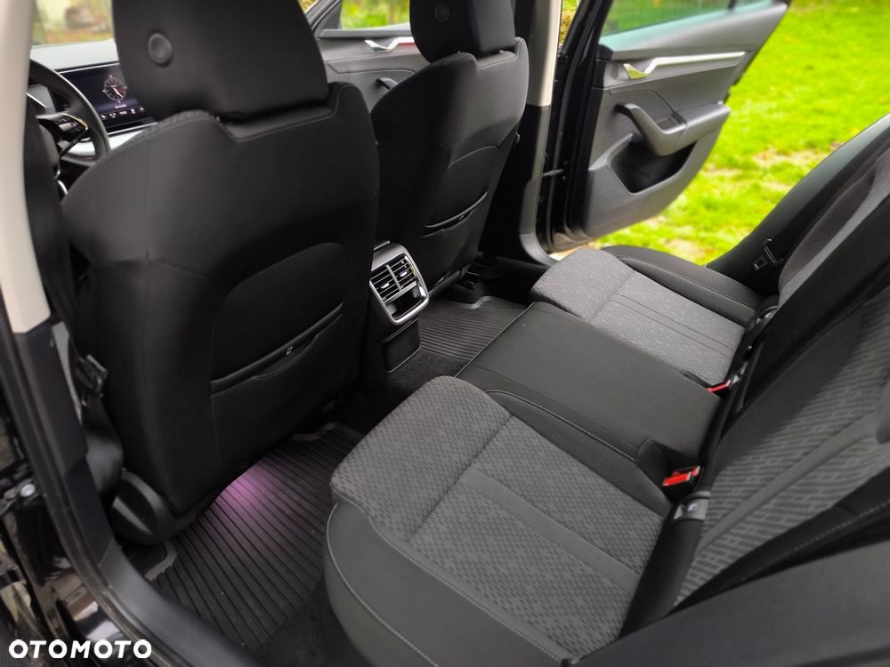 Skoda Octavia 1.5 TSI Scout First Edition - 27