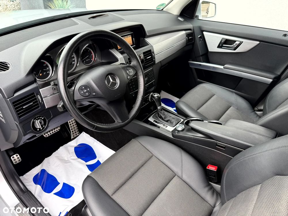 Mercedes-Benz GLK 350 CDI DPF 4Matic 7G-TRONIC SPORT EDITION - 11