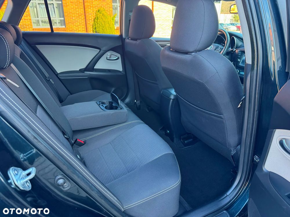 Toyota Avensis Touring Sports 1.6 D-4D Executive - 7