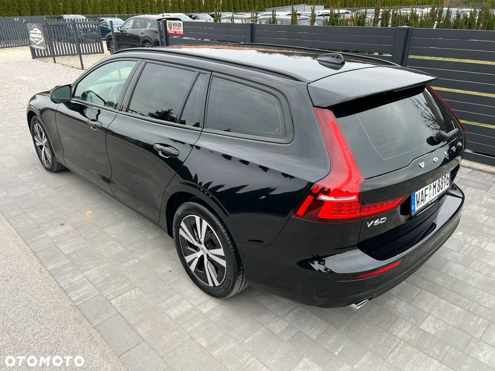 Volvo V60 B4 D Geartronic Momentum Pro - 17