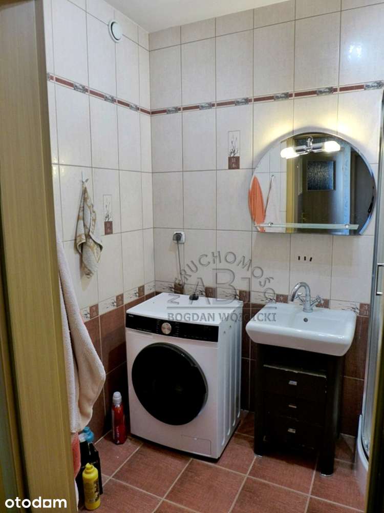 Pokój z balkonem w mieszkaniu na Ruczaju, Kraków