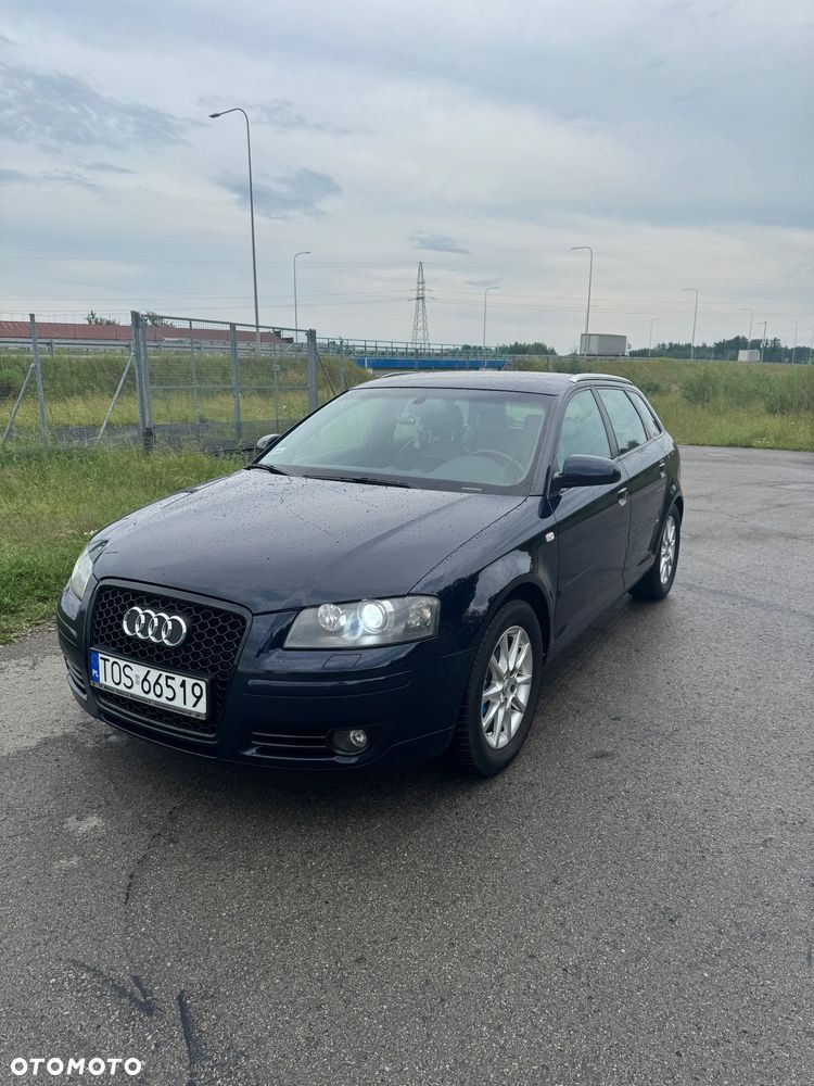 Audi A3 Sportback 2.0 FSI Ambition - 4