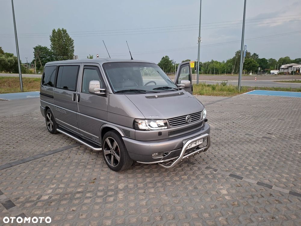 Volkswagen Caravelle - 33