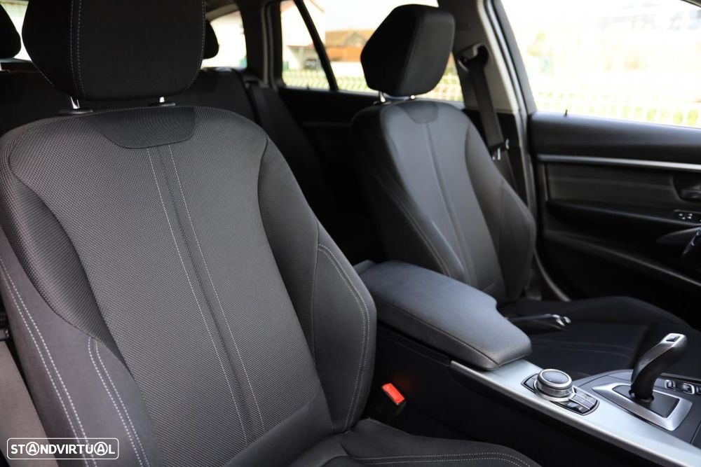 BMW 318 d Line Sport Auto - 14