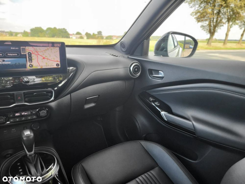 Nissan Juke 1.6 Hybrid N-Connecta AMT - 11