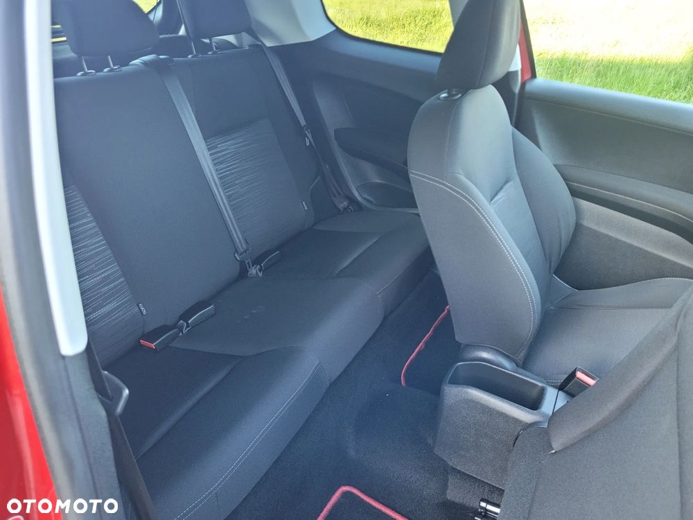 Peugeot 208 1.2 PureTech Active - 12