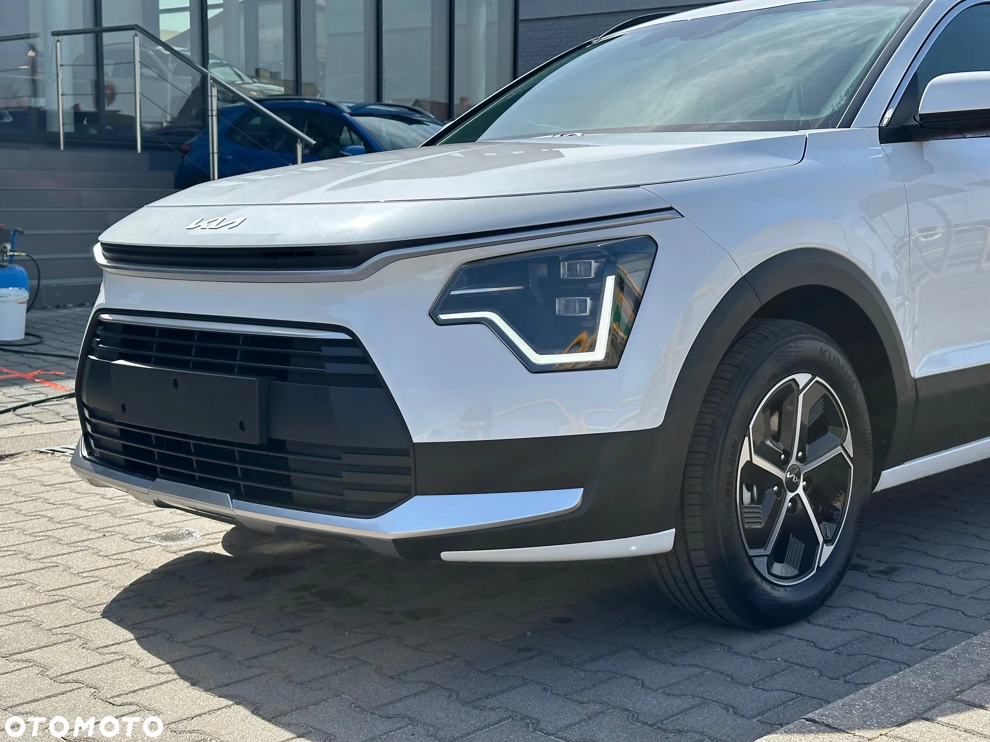Kia Niro 1.6 GDI Hybrid M - 4