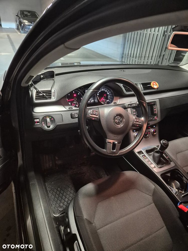 Volkswagen Passat 2.0 TDI Comfortline CityLine - 4