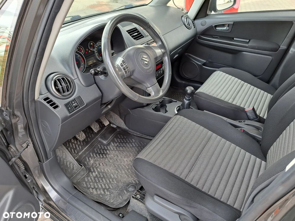 Suzuki SX4 - 15