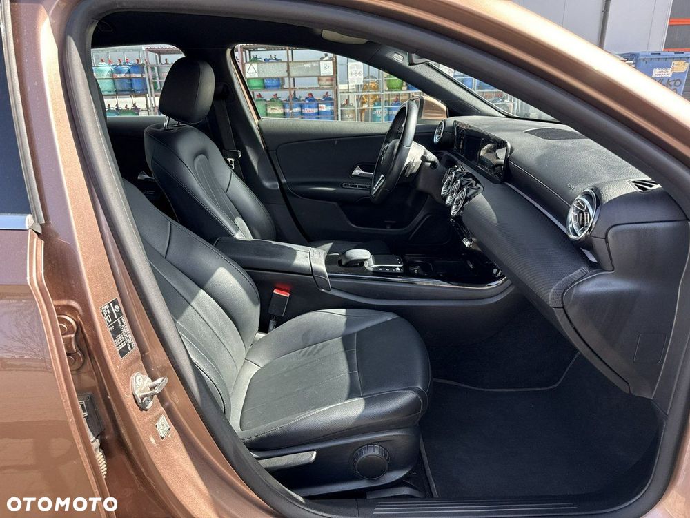 Mercedes-Benz Klasa A 200 4-Matic Style 8G-DCT - 20