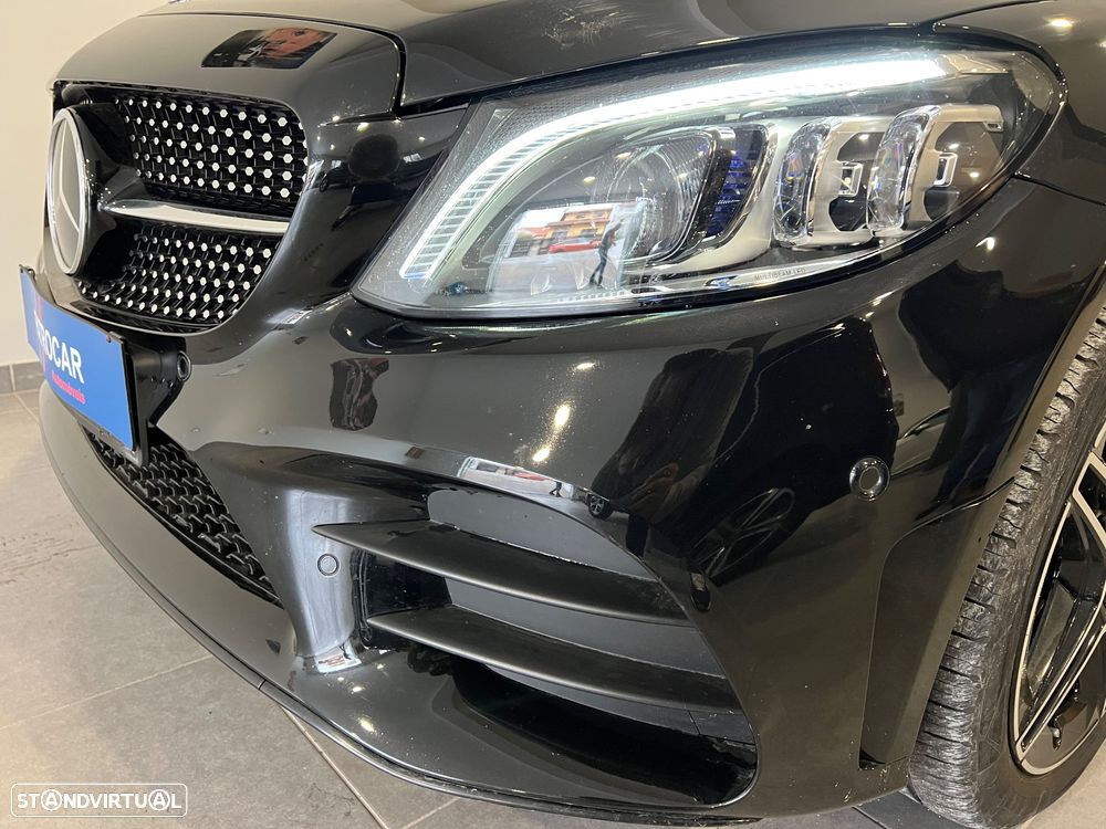 Mercedes-Benz C 300 de AMG Line - 4