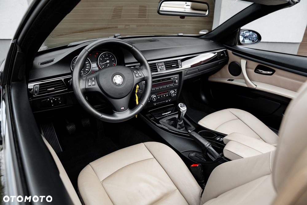 BMW Seria 3 320i Edition Exclusive - 27