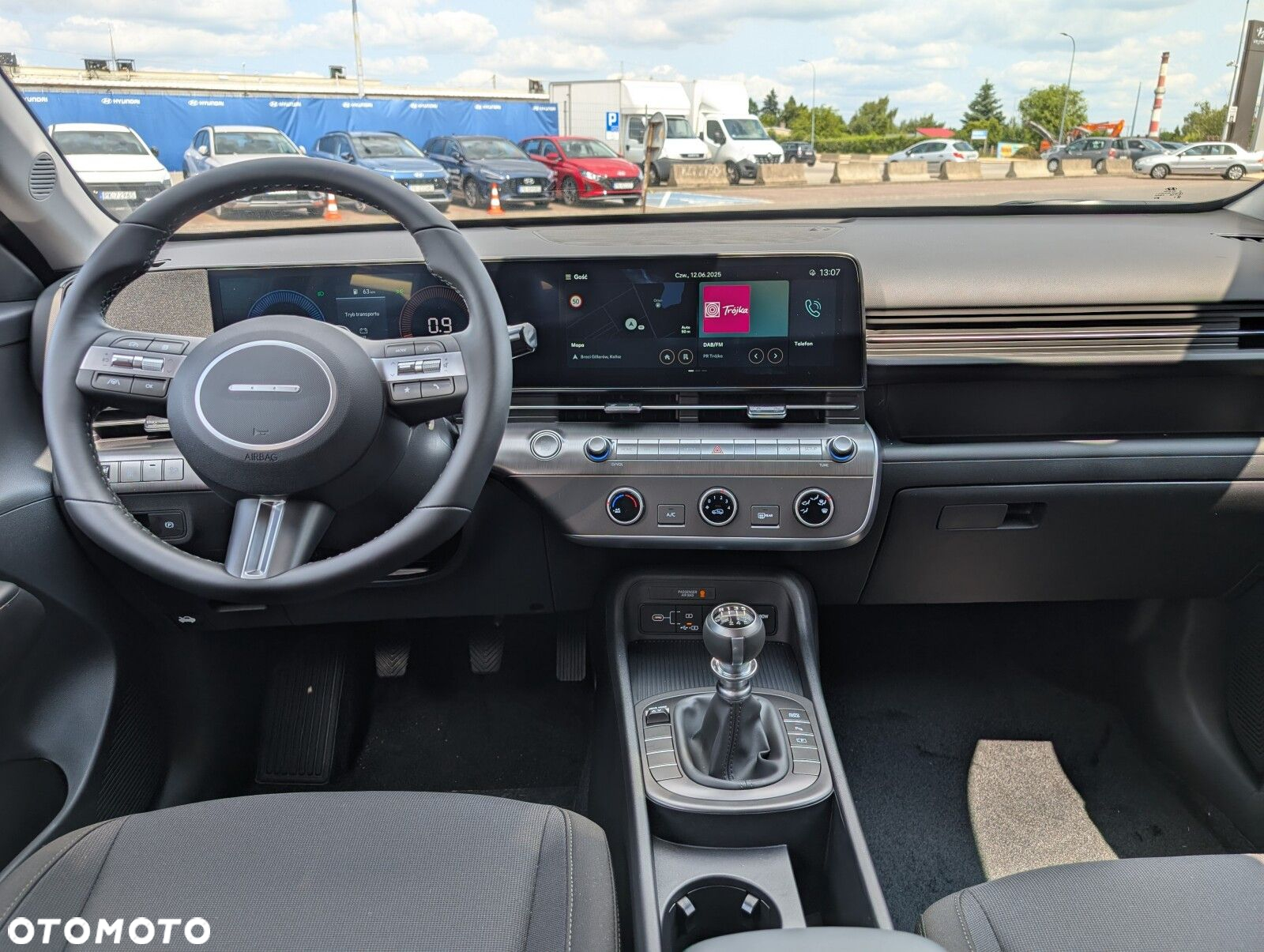 Hyundai Kona - 13