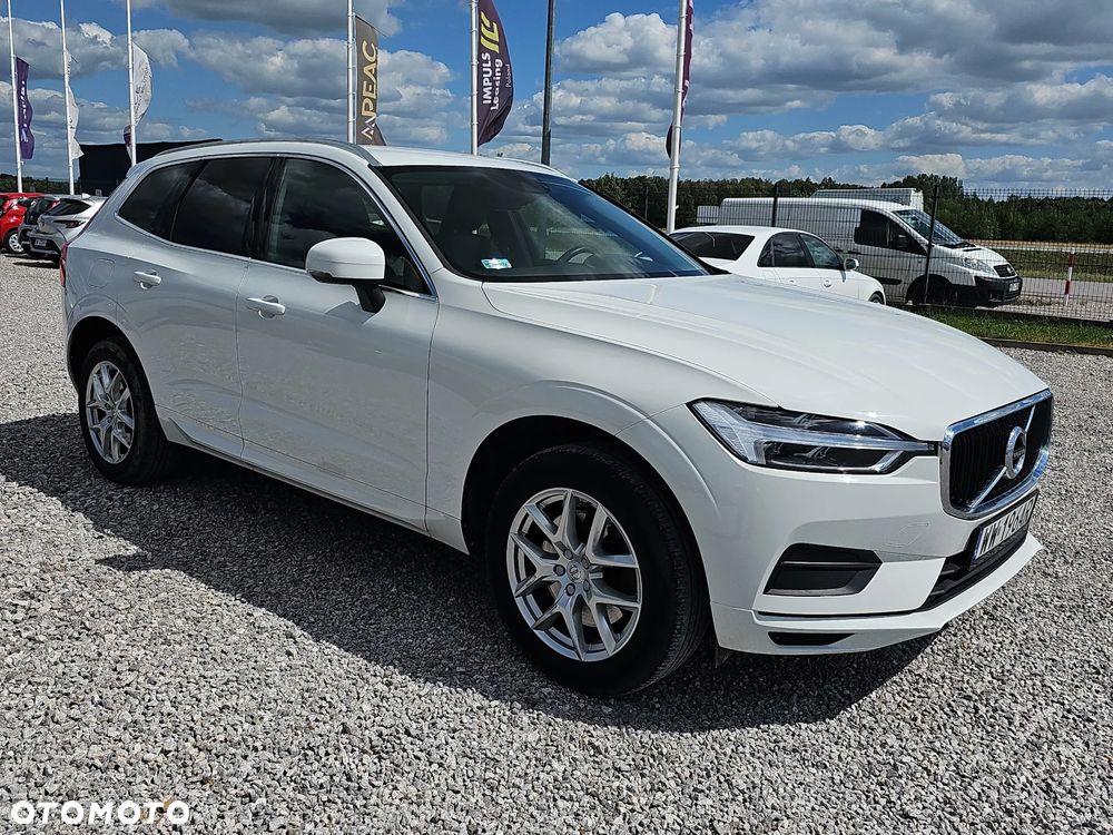 Volvo XC 60 T4 Momentum Pro - 3