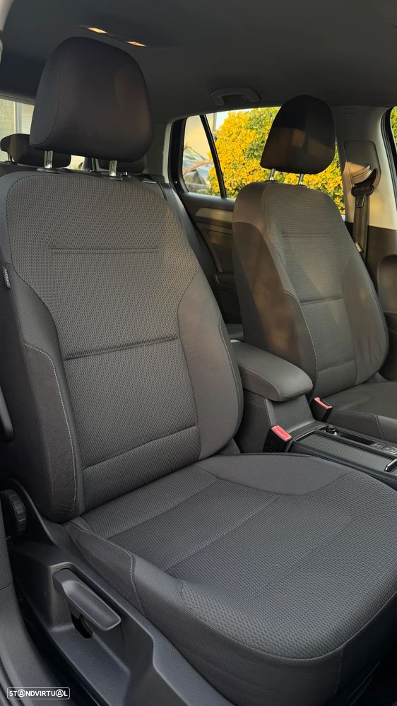 VW Golf 1.6 TDI 4Motion BlueMotion Comfortline - 6