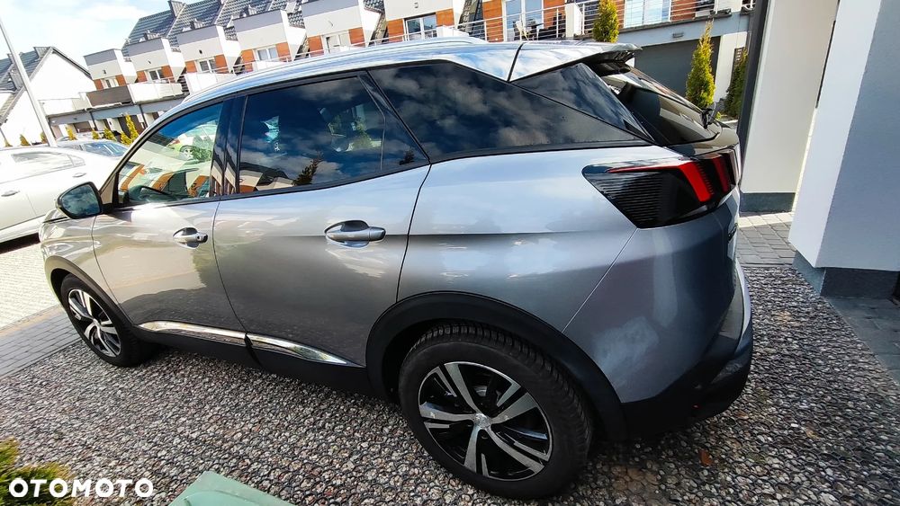 Peugeot 3008 1.5 BlueHDi Allure S&S EAT8 - 3
