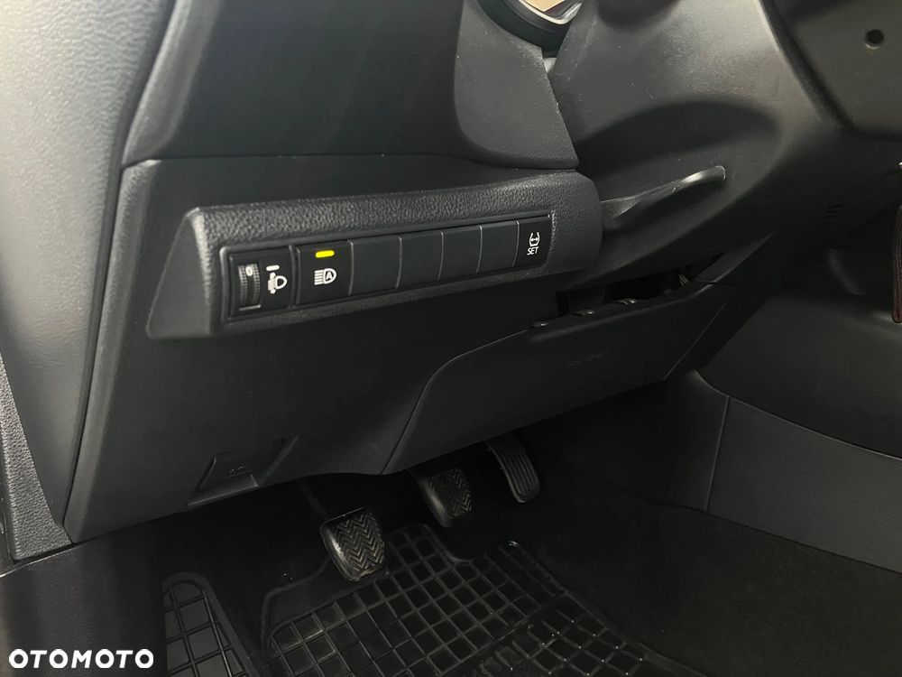 Toyota Corolla 1.6 Comfort - 28