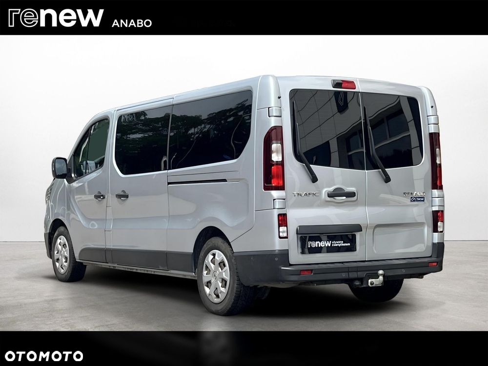 Renault trafic - 3