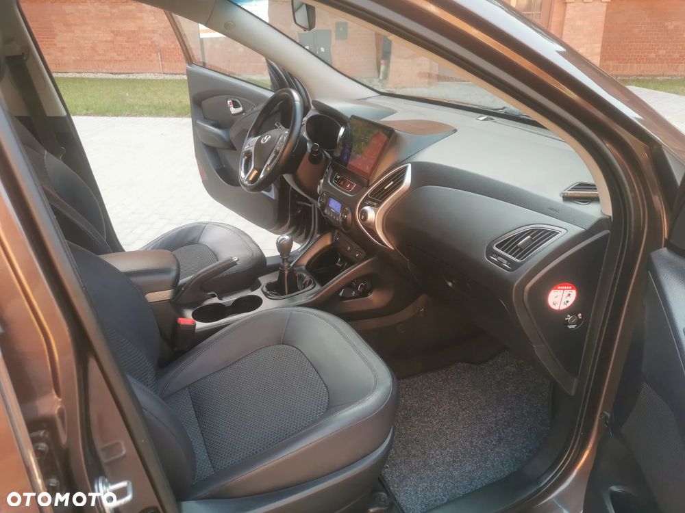 Hyundai ix35 1.7 CRDi Premium 2WD - 13