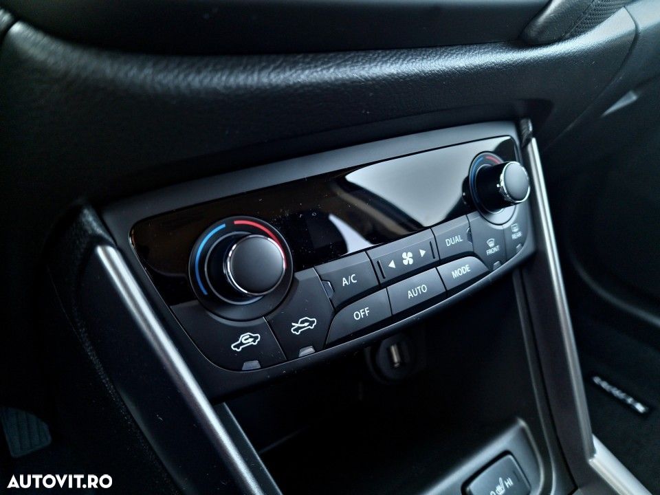 Suzuki SX4 S-Cross - 12