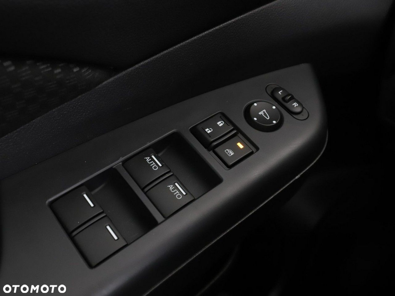 Honda CR-V - 32