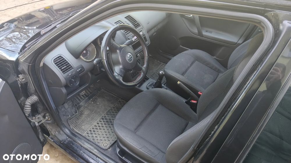 Volkswagen Polo - 6