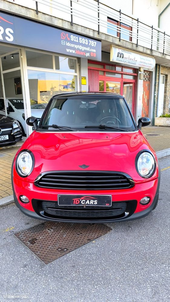 MINI 3 Portas Cooper D - 2