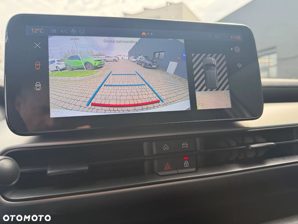 Jeep Avenger 1.2 T3 mHEV Black Edition FWD eDCT6 - 11