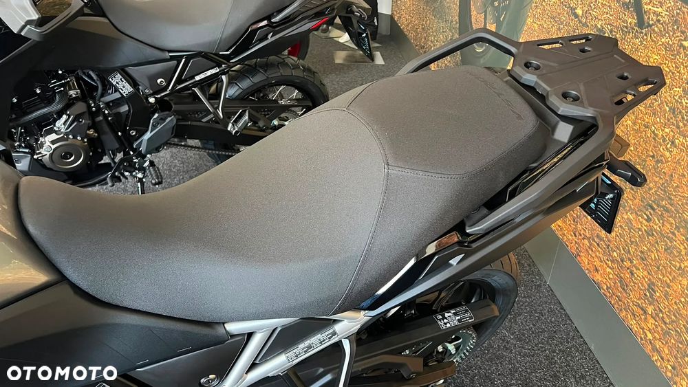 Suzuki V-STROM - 9