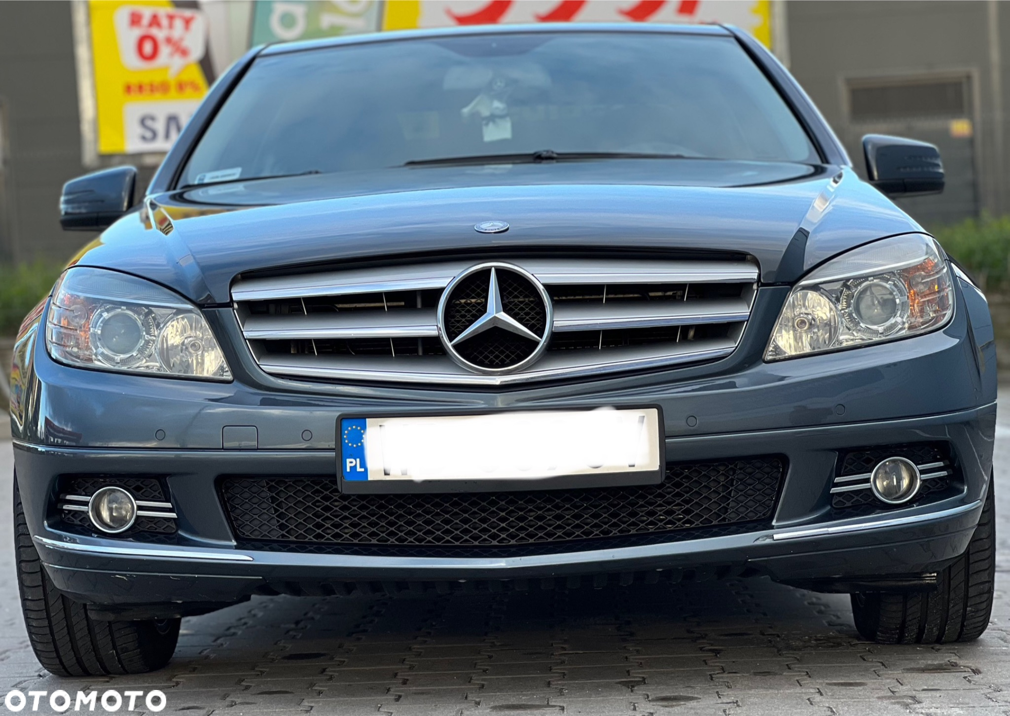 Mercedes-Benz Klasa C 180 CGI Automatik BlueEFFICIENCY Avantgarde - 2