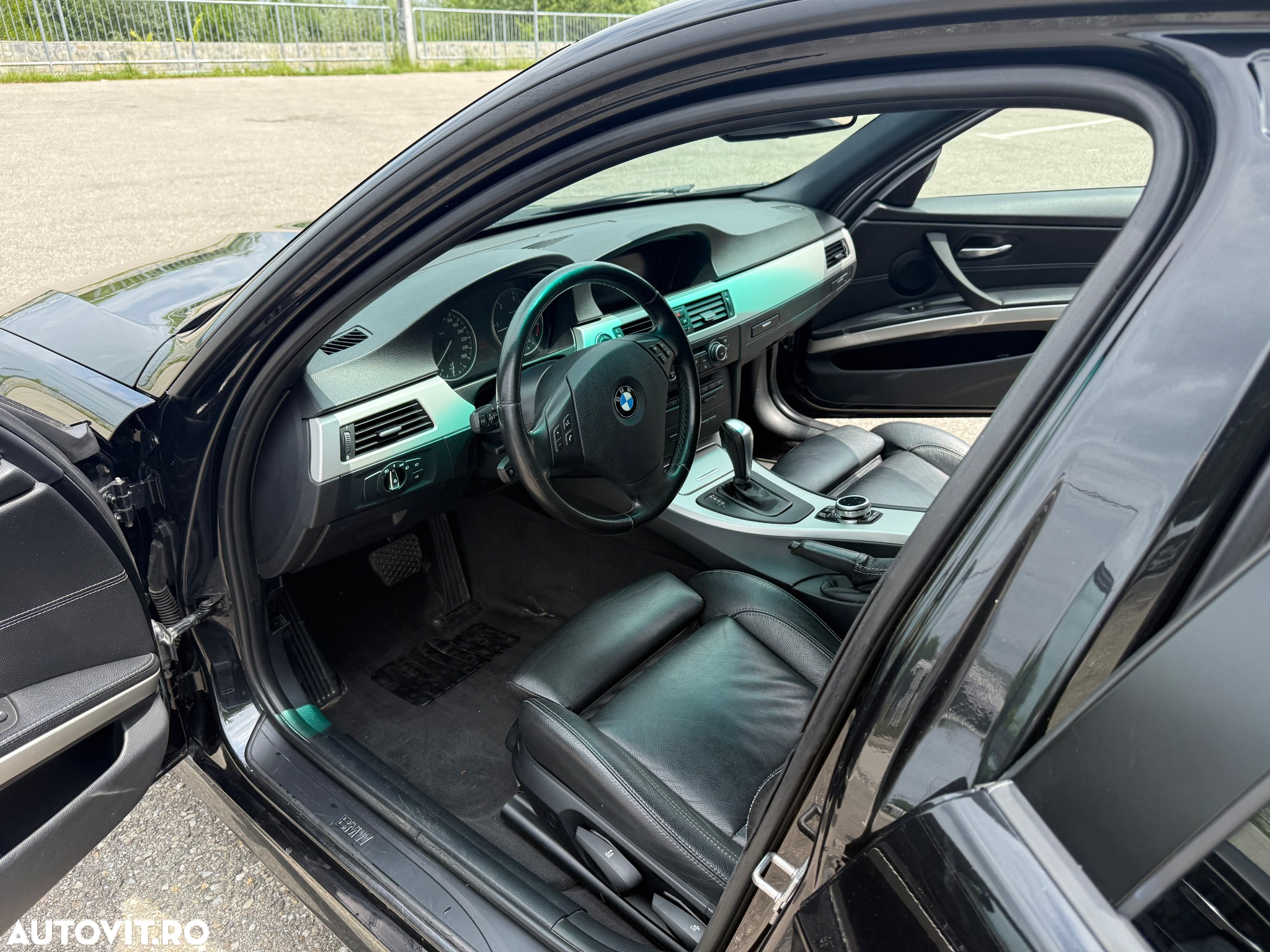 BMW Seria 3 320d Cabriolet - 15