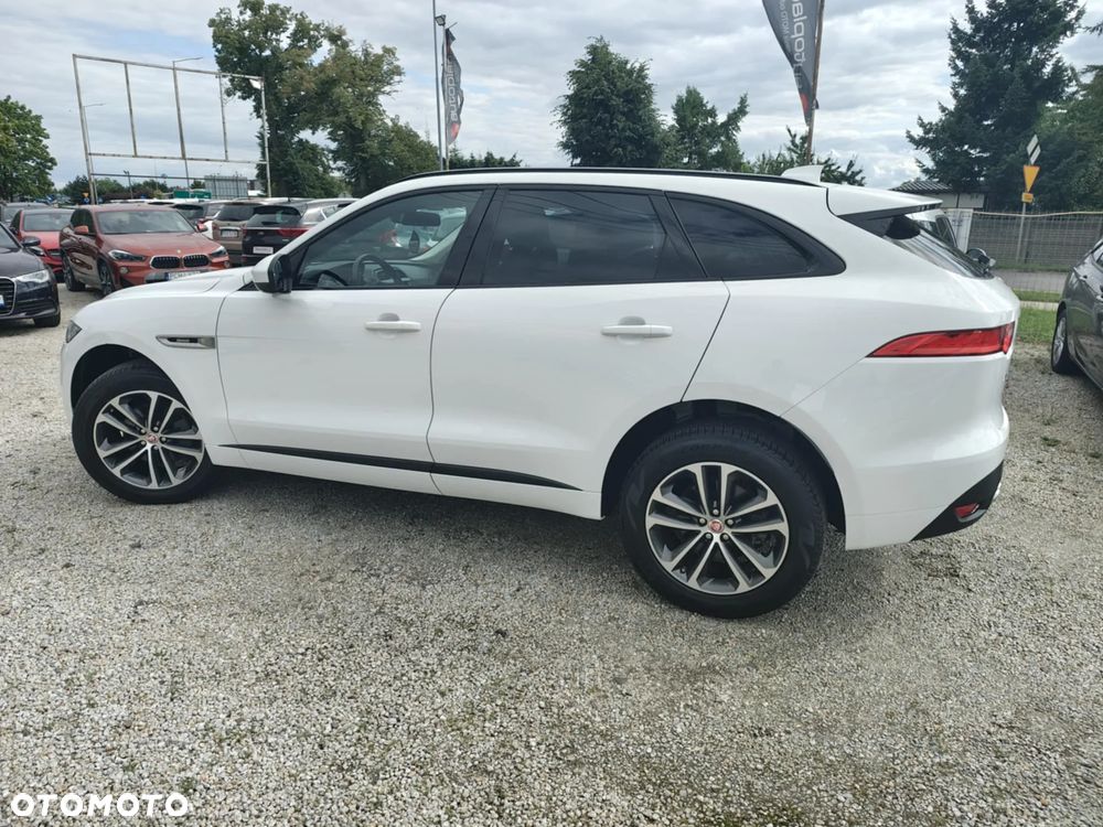 Jaguar F-Pace 2.0 i4D AWD R-Sport - 9