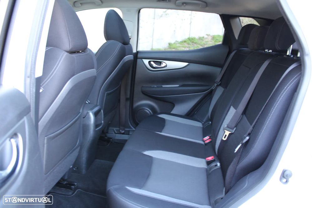 Nissan Qashqai 1.6 dCi 360 Pack S Xtronic - 22