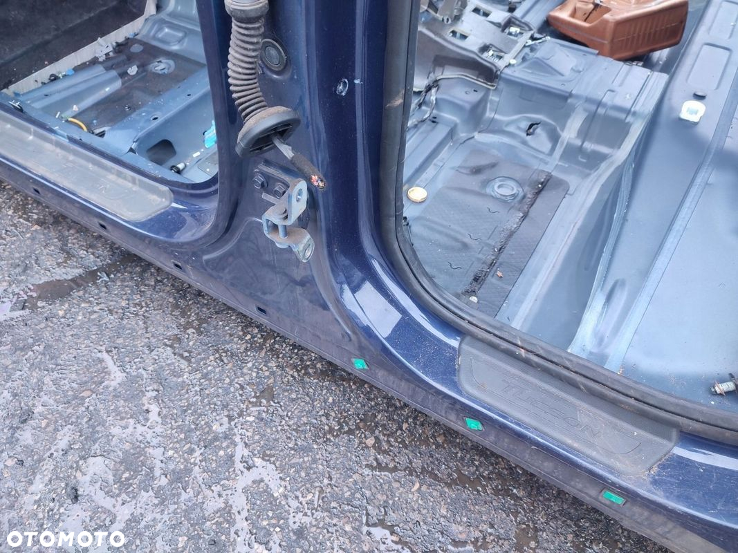 PRÓG LEWY SŁUPEK ŚRODKOWY HYUNDAI TUCSON III LIFT 2018-2020 KOD LAKIERU RWB - 5