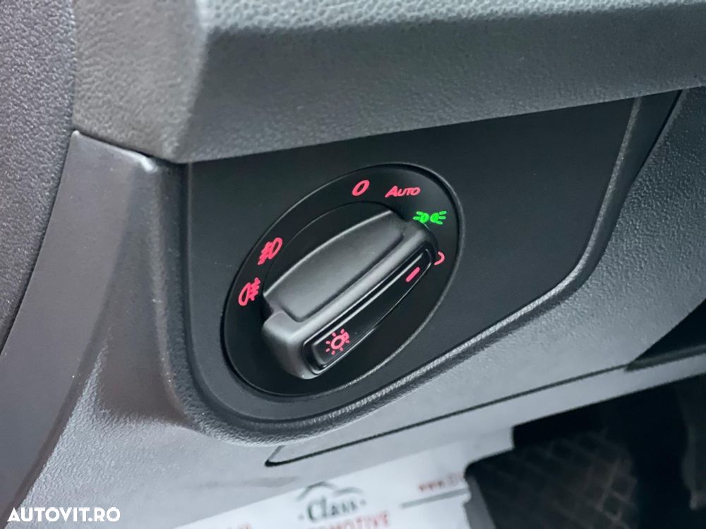 Volkswagen Polo 1.0 TSI DSG Style - 10