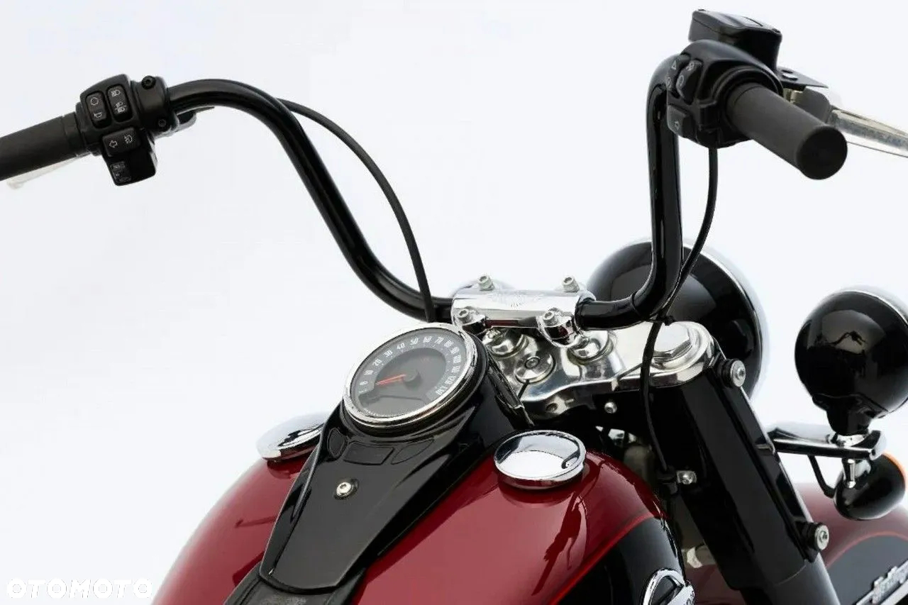 Harley-Davidson Softail Heritage Classic - 8