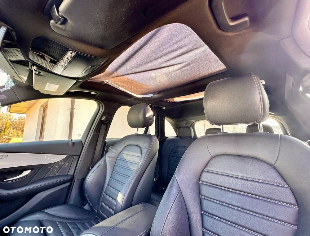 Mercedes-Benz GLC - 13