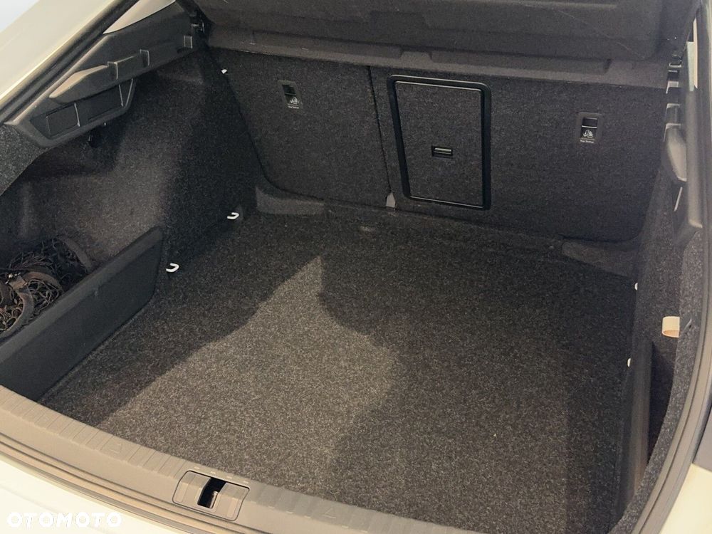 Skoda Octavia 1.5 TSI Selection - 38