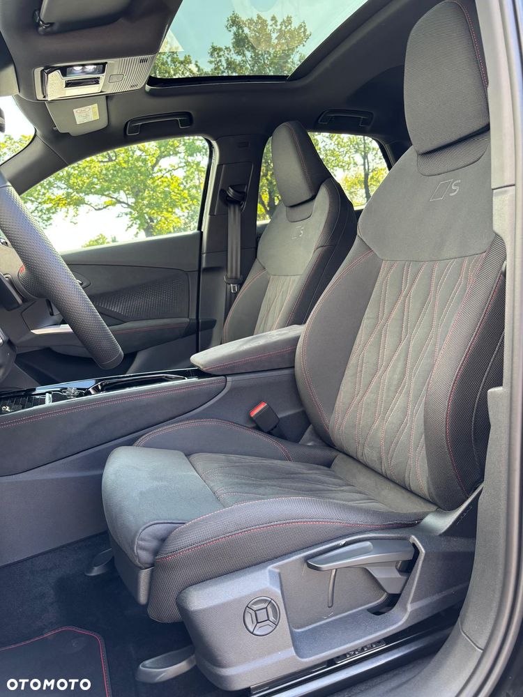 Audi Q3 Sportback - 12