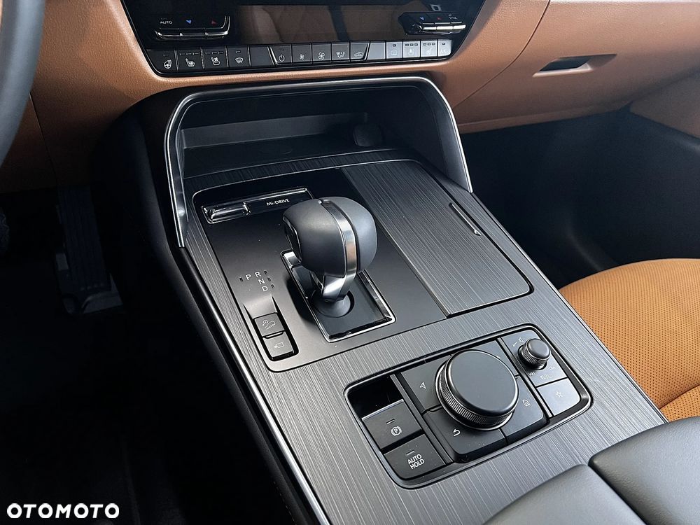 Mazda CX-60 3.3 D mHEV Homura - 11